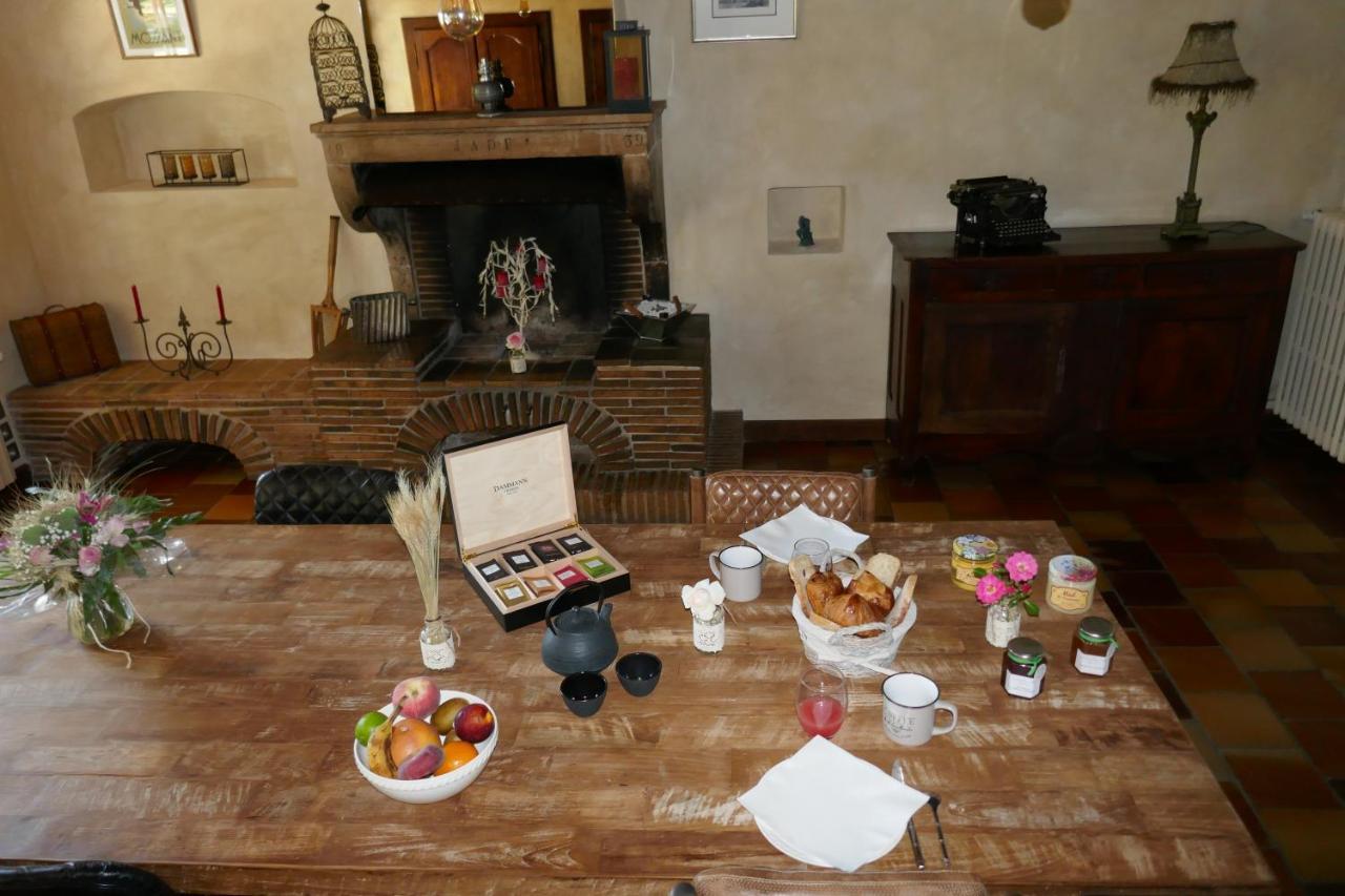 Le Bel Air De Saint Jean Bed & Breakfast Belleville-en-Beaujolais ภายนอก รูปภาพ